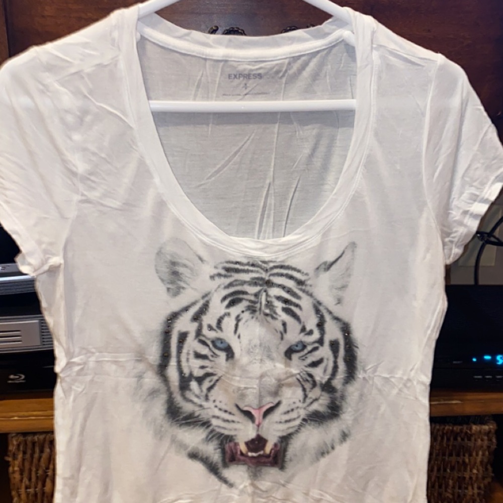 Express Casual Tee